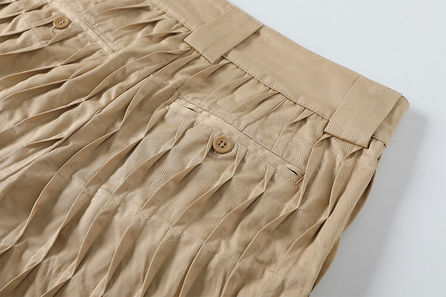 Pleated Sandler Short