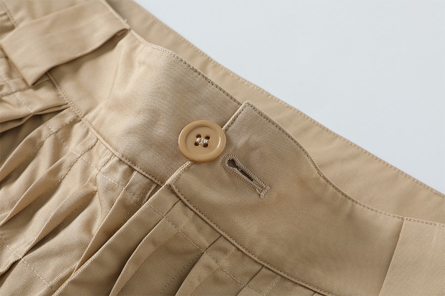 Pleated Sandler Short