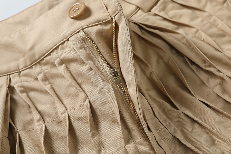 Pleated Sandler Short